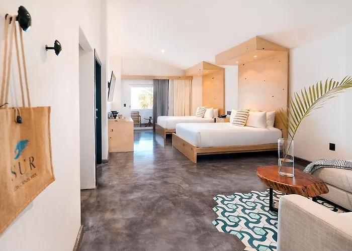 Hotel Bahia & House 4*