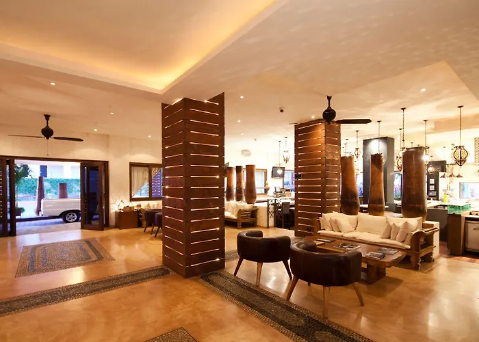 Bahia & House Hotel 4*