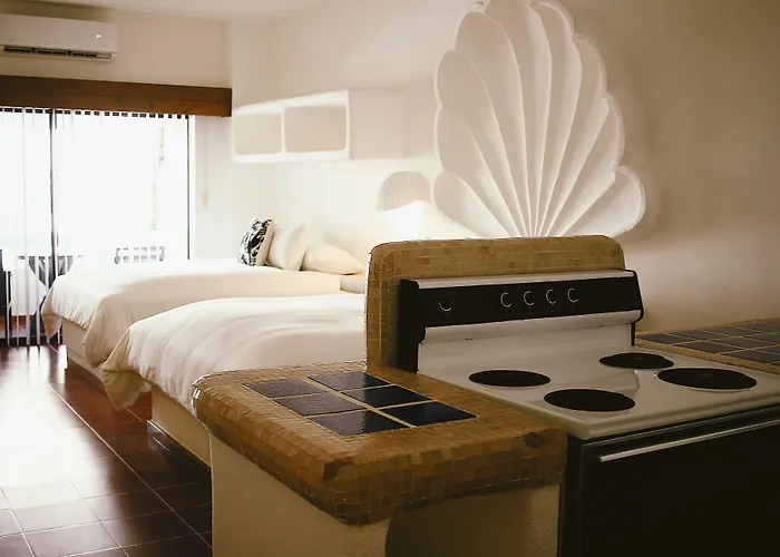 Hotel Bahia & House