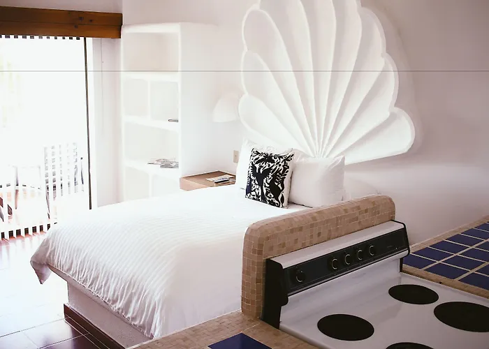 Hotel Bahia & House 4*