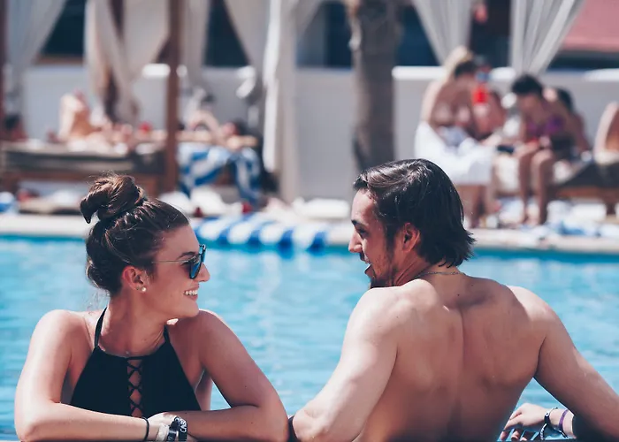Bahia & House Hotel 4*